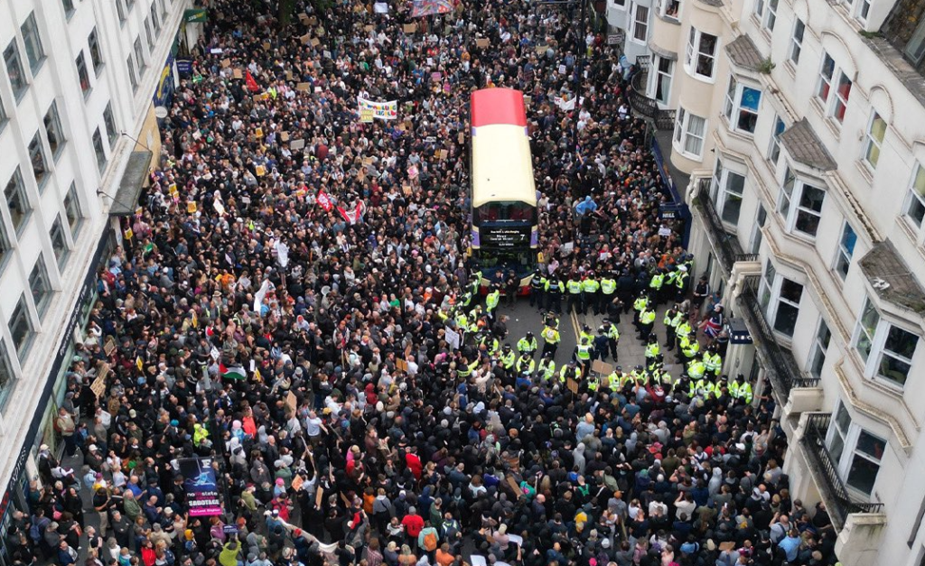 brighton counter demo massively outnumbers the far right